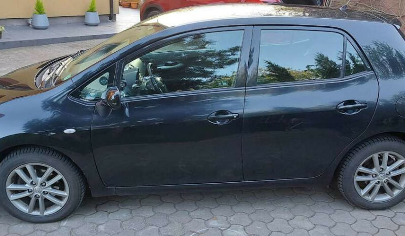 Naudoti 2008 Toyota Auris full