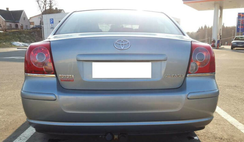 Naudoti 2007 Toyota Avensis full
