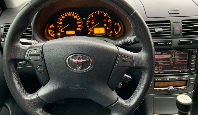 Naudoti 2008 Toyota Avensis full