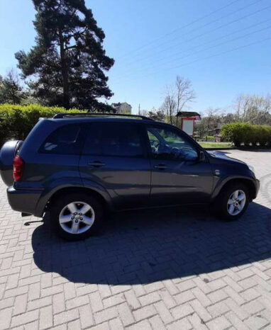 Naudoti 2005 Toyota RAV4 full