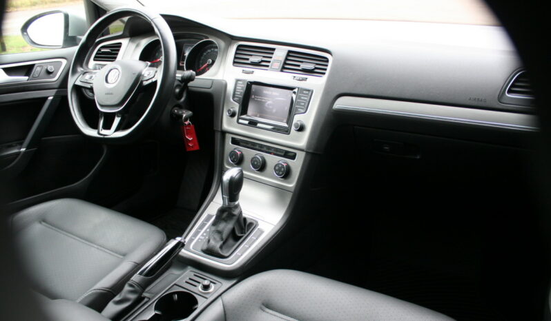 Naudoti 2015 Volkswagen Golf full
