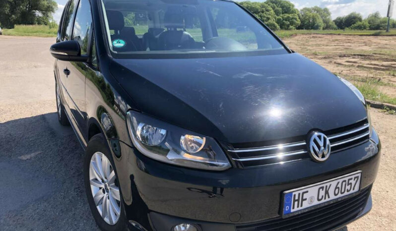 Naudoti 2014 Volkswagen Cross Touran full