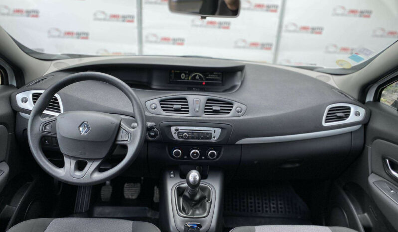 Naudoti 2013 Renault Scenic full