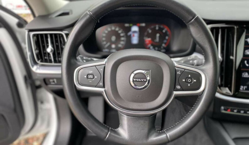 Naudoti 2018 Volvo V60 full