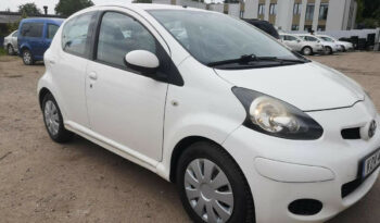 Naudoti 2009 Toyota Aygo full