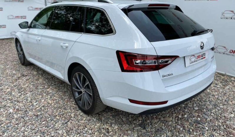 Naudoti 2017 Skoda Superb full