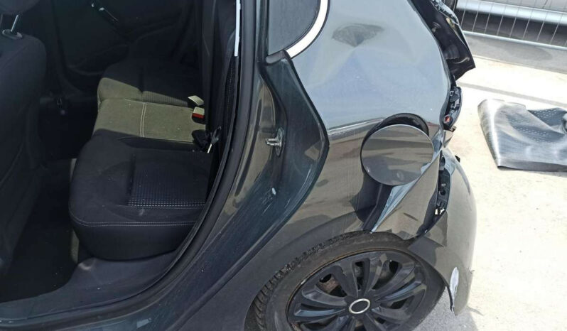 Naudoti 2016 Peugeot 208 full