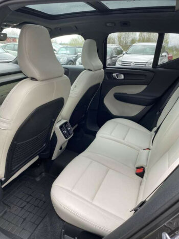 Naudoti 2019 Volvo XC40 full