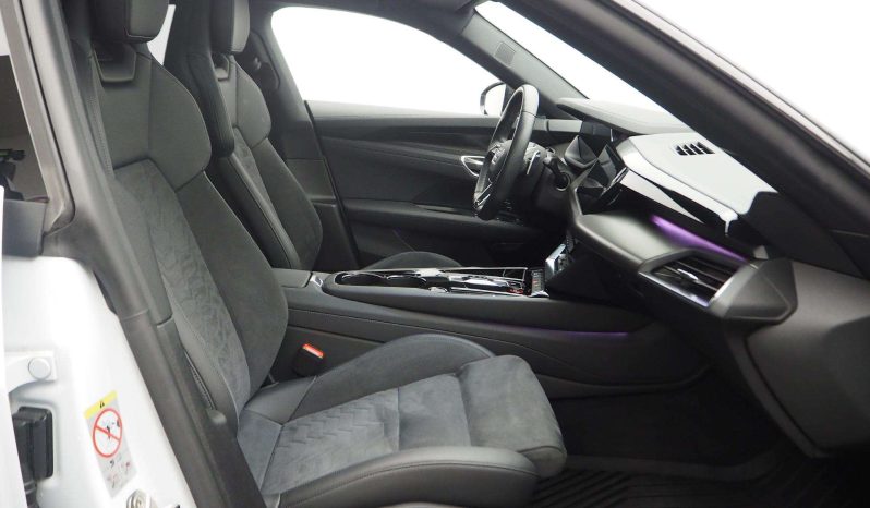 Audi e-tron 2022 full