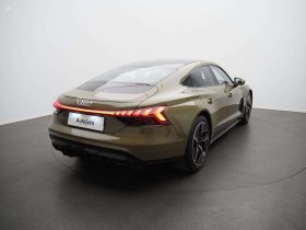 Audi e-tron 2022
