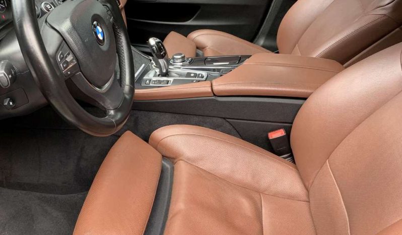 BMW 525 2011 full