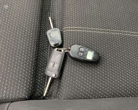 Opel Zafira 2012