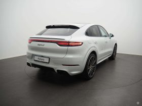 Porsche Cayenne 2022
