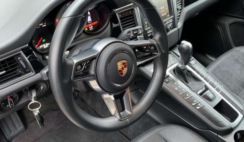 Porsche Macan 2014 full