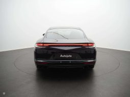 Porsche Panamera 2020 full