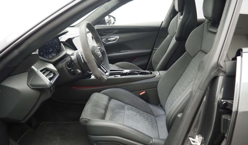 Audi e-tron 2021 full