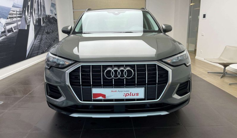 Audi Q3 2022 full
