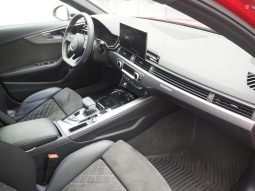 Audi RS4 2021 full