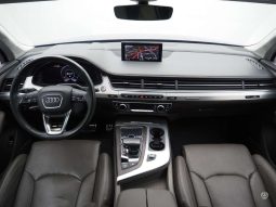 Audi SQ7 2017 full