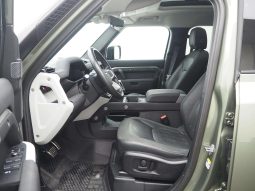 Land Rover Defender 2020 full