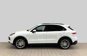 Porsche Cayenne 2021