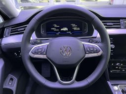 Volkswagen Passat 2024 full