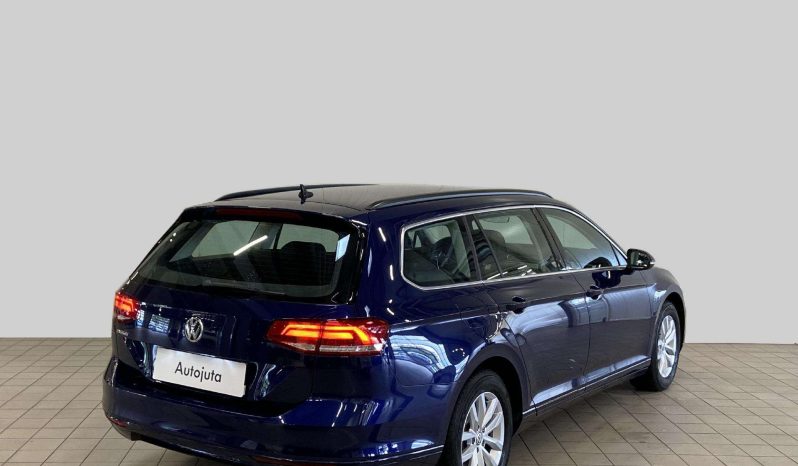 Naudoti 2019 Volkswagen Passat full