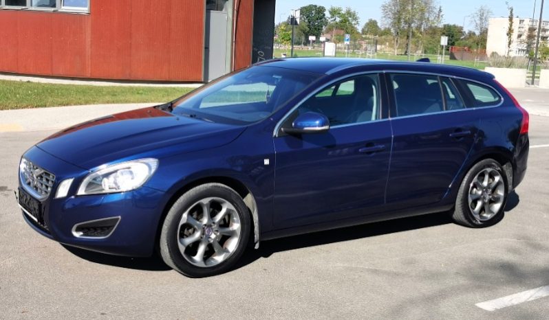 Volvo V60 2012 full