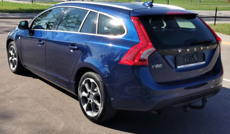 Volvo V60 2012 full