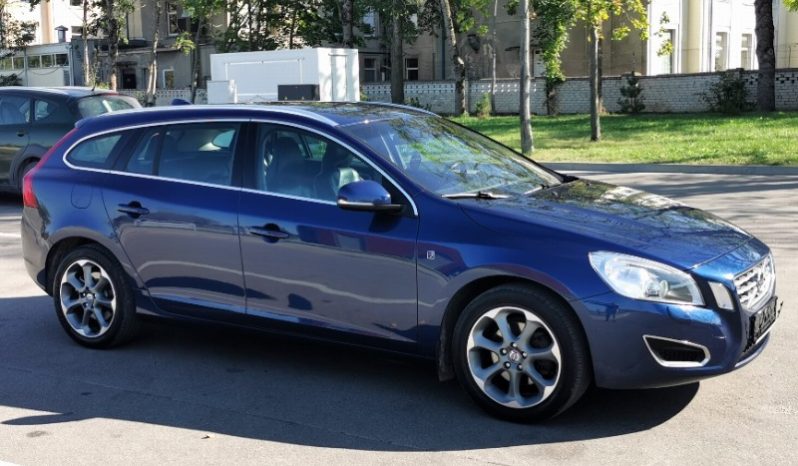 Volvo V60 2012 full