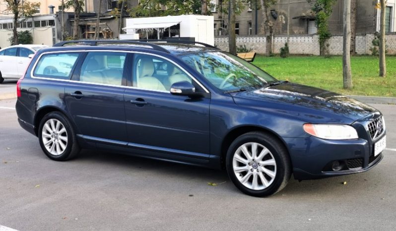 Volvo XC70 2010 full