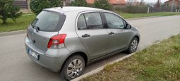 Toyota Yaris 2011 full