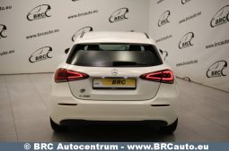 Mercedes-Benz A 180 Automatas 2019 full