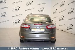 Ford Mondeo 2.0i 2011 full