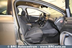Ford Mondeo 2.0i 2011