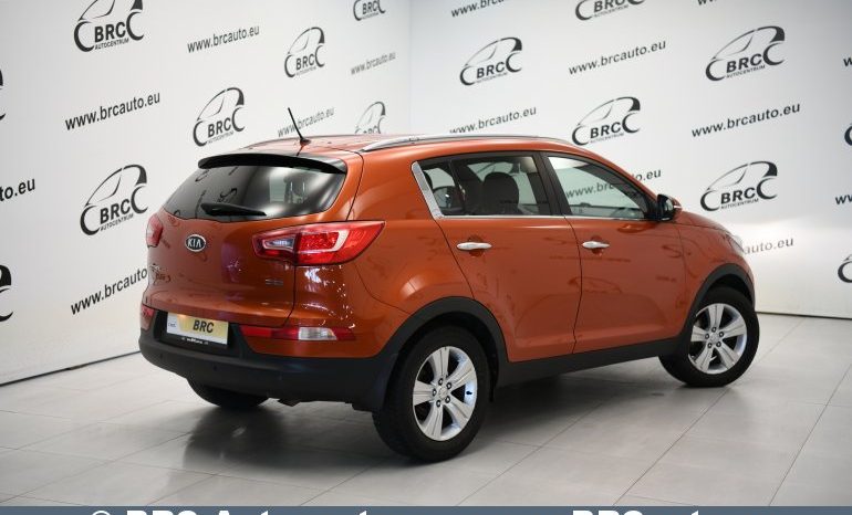 Kia Sportage 1.7 CRDi 2011 full