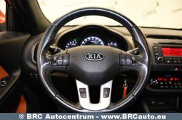 Kia Sportage 1.7 CRDi 2011 full