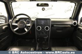 Jeep Wrangler 3.8 Unlimited Sahara Automatas 2010