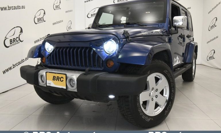 Jeep Wrangler 3.8 Unlimited Sahara Automatas 2010 full