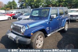 Jeep Wrangler 3.8 Unlimited Sahara Automatas 2010 full