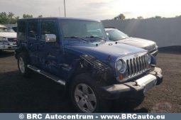 Jeep Wrangler 3.8 Unlimited Sahara Automatas 2010 full