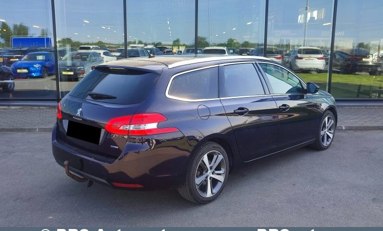 Peugeot 308 1.2 SW Puretech Automatas 2016 full