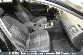 Volkswagen Golf Variant 2.0TDI Lounge Automatas 2015