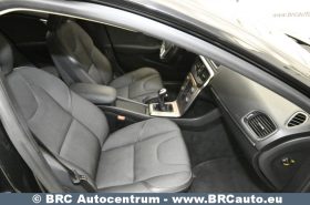 Volvo V40 Cross Country D2 2014