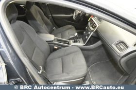 Volvo V40 D2 2012