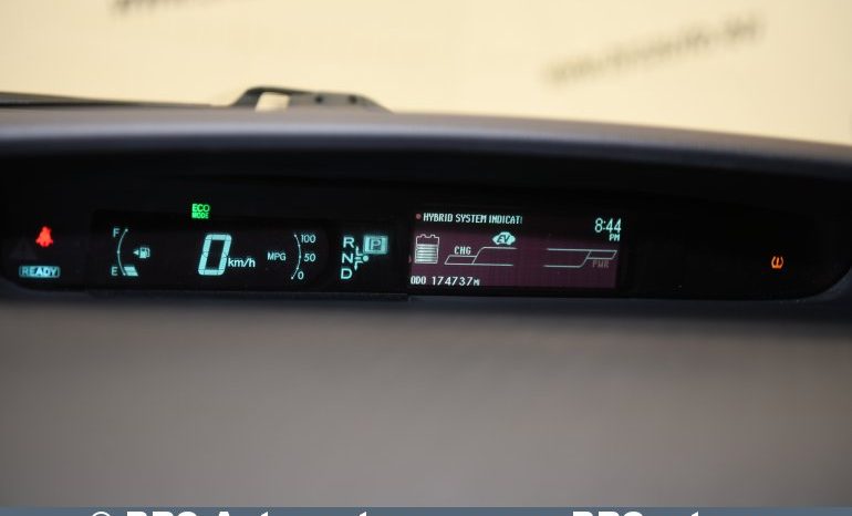 Toyota Prius 1.8 Hybrid Automatas 2013 full