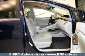 Toyota Prius 1.8 Hybrid Automatas 2013