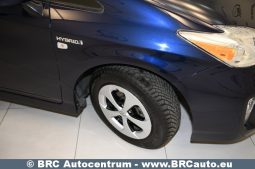 Toyota Prius 1.8 Hybrid Automatas 2013 full