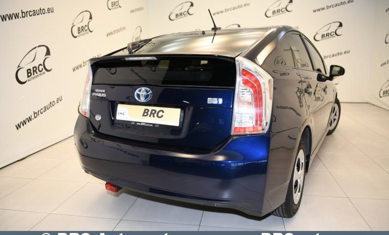 Toyota Prius 1.8 Hybrid Automatas 2013 full