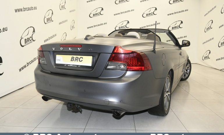 Volvo C70 D3 Summum 2010 full